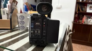 Videocámara Sanyo VM-H1000P Hi8