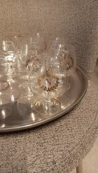 12 Bicchieri da liquore con decoro dorato