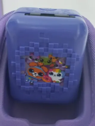 Bitzee con Estuche Monstruos