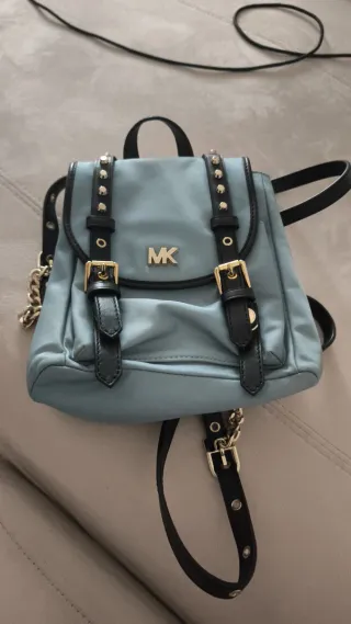 Mochila Michael Kors Azul y Dorada