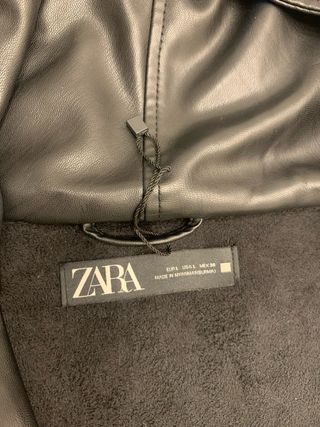 Chaquetón polipiel Zara