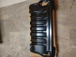 Cubrecarter Mitsubishi Montero MR351997