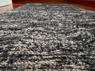 Alfombra pelito marrón y negro 65x132