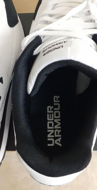 Under Armour Essential Runner Talla 44 nuevas!!!