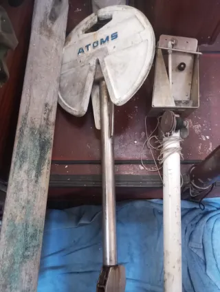 Piloto de viento Atoms