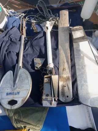 Piloto de viento Atoms