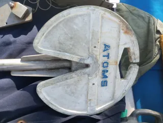 Piloto de viento Atoms