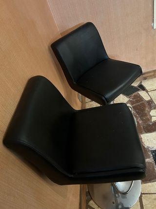 Taburetes elevables piel negro