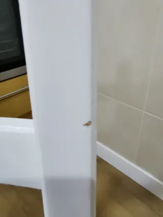 3 Sillas de Madera Blancas