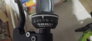 Bicicleta BMT 24 18 cambios