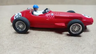 Cartrix Maserati Legends