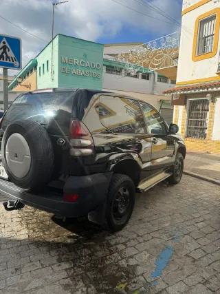 Toyota Land Cruiser 2004