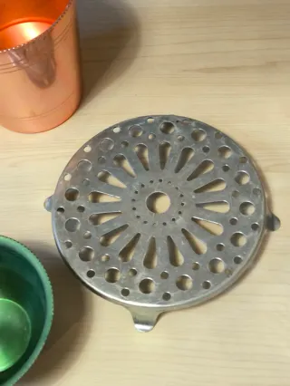 lote de utensilios aluminio vintage. Cubiteras