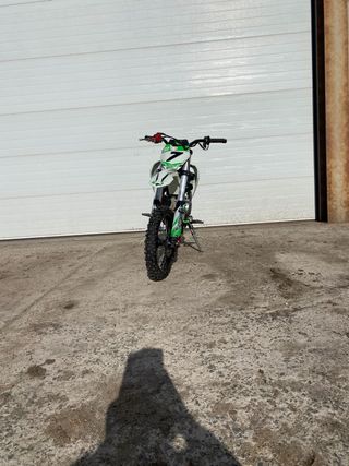 Moto de cross infantil pit bike  gepard dorado 110