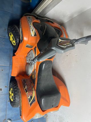 Quad infantil Freeride naranja.bateria