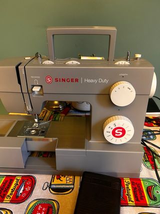 Máquina de coser Singer HD4411