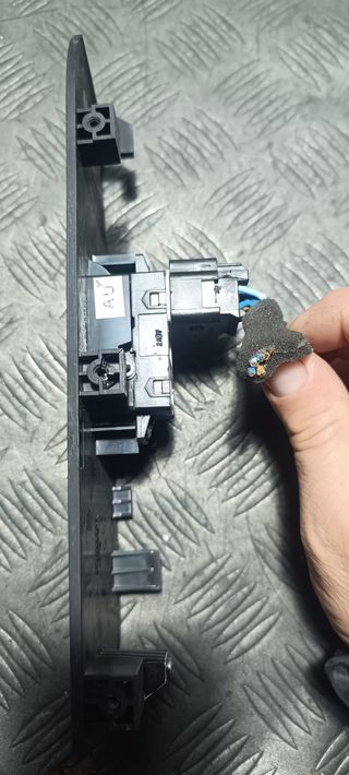 Mando Elevalunas Chevrolet Captiva D.Dcho