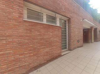 Local comercial en venta en Tiana