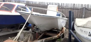 Barco de pesca Yamaha