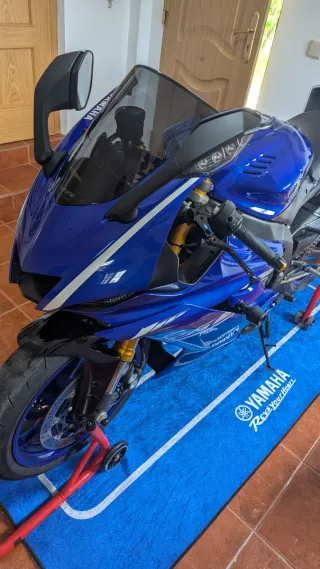 Yamaha R6