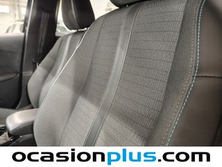 Peugeot 2008 PureTech 100 S&S Allure 75 kW (100 CV)