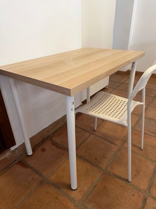 Mesa y Silla Ikea Madera Clara