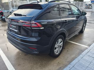 Volkswagen Taigo 2023 tsi life 95cv