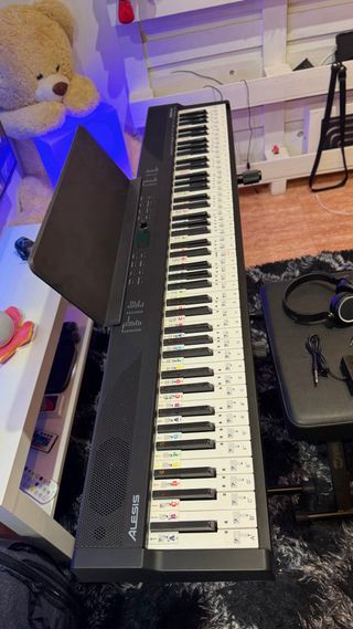 Piano Digital Alesis 88 Teclas + Accesorios