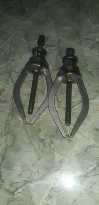 Extractor de rodamientos Facom