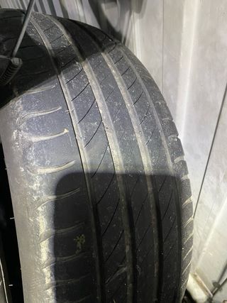 llantas con gomas caddy golf y grupo vag