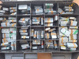 Troqueles letras/números matrículas ciclomotores