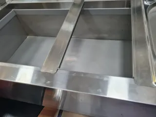 Vitrina expositora cristal y madera