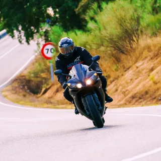 Yamaha R1 2006 Negra