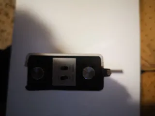 Radio Toshiba FM/AM Plata Modelo IC 70