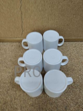 Set di 6 tazze da caffè in plastica