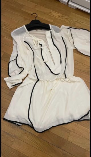 Vestito elegante bianco corto