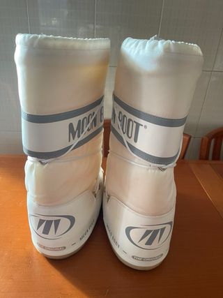 Moon Boot bianche taglia 39-41