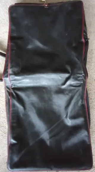 Pierre Cardin portatrajes piel vintage