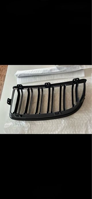 Rejillas BMW Serie 3 E90 Negras