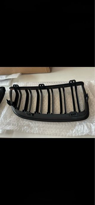 Rejillas BMW Serie 3 E90 Negras
