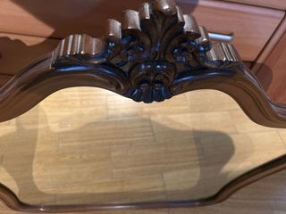 Espejo de madera tallada