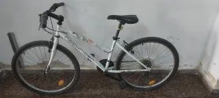 Bicicleta Rockrider adolescente