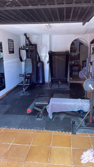 Gimnasio completo en venta