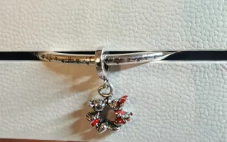 Charm beso Minnie Mickey