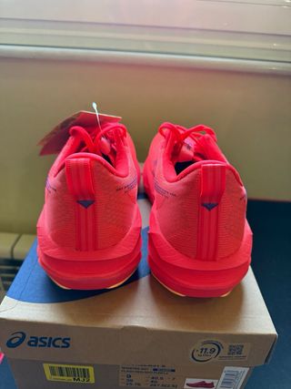 Zapatillas Asics Novablast 5 Rojas