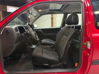 Volkswagen Golf Pink Floyd