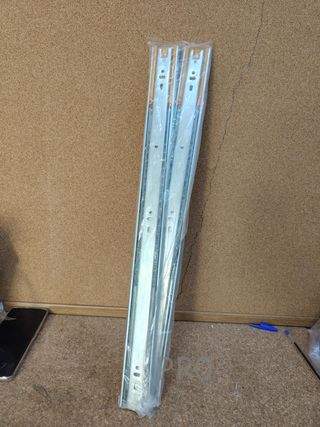 Guida laterale per cassetti con cuscinetto a sfere 45 mm x 550 mm