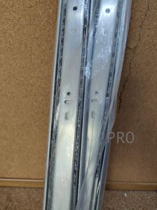 Guida laterale per cassetti con cuscinetto a sfere 45 mm x 550 mm