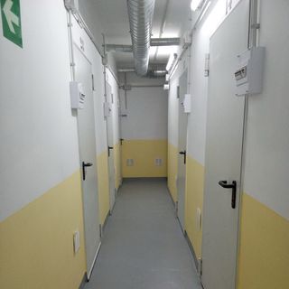 trasteros en santa coloma nuevos a estrenar de obr