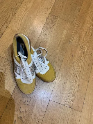 Zapatillas Morrison Amarillas y Blancas